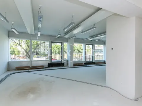 Pronájem obchodního prostoru, Praha - Nusle, Lomnického, 44 m2