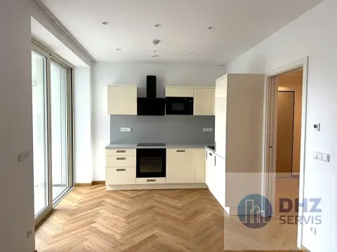 Pronájem bytu 3+kk, Poděbrady, Studentská, 75 m2