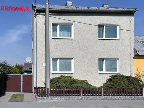 Prodej rodinného domu, Lutín, 320 m2