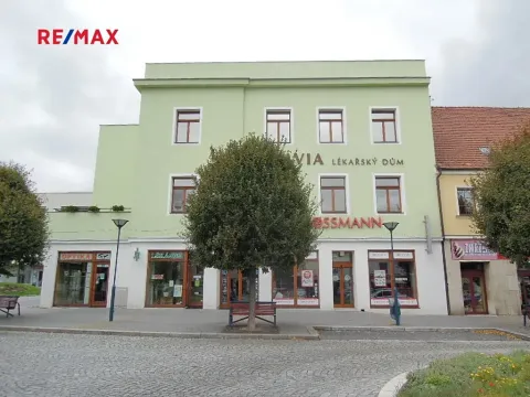 Pronájem kanceláře, Kyjov, Masarykovo náměstí, 21 m2