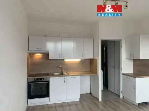 Pronájem bytu 2+kk, Děčín - Děčín VI-Letná, Severní, 35 m2