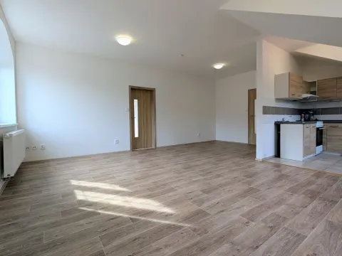 Pronájem bytu 4+kk, Peruc, U Koupaliště, 116 m2