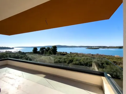 Prodej bytu 3+kk, Medulin, Chorvatsko, 105 m2