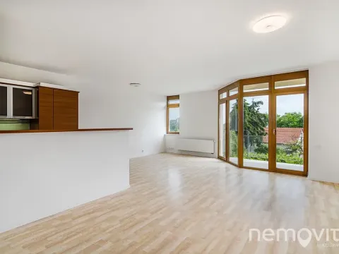 Pronájem bytu 2+kk, Praha - Prosek, Prosecká, 70 m2