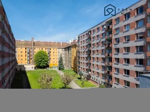 Prodej bytu 1+1, Teplice - Trnovany, U Vlastního krbu, 43 m2