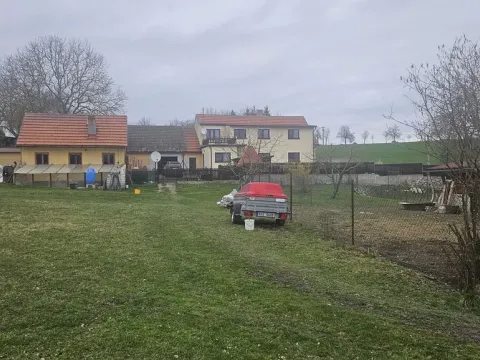 Prodej pozemku, Mezno - Stupčice, 2413 m2