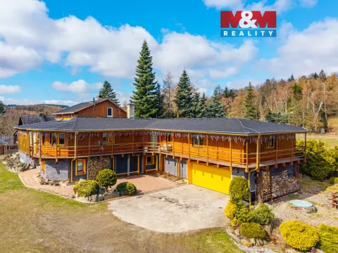 Prodej rodinného domu, Blatno - Mezihoří, 384 m2