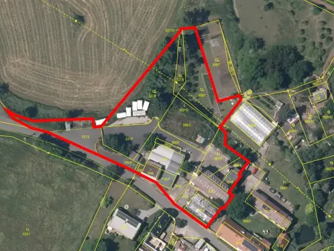 Prodej zemědělského objektu, Bžany, 1600 m2