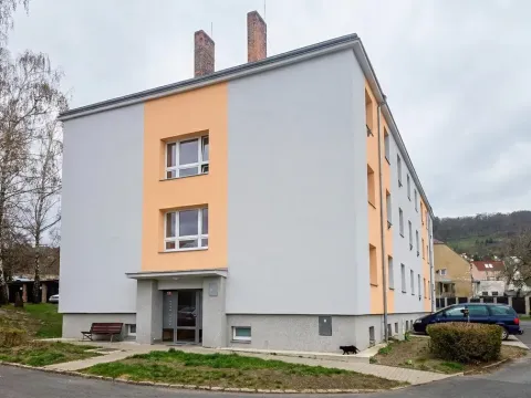 Pronájem bytu 2+1, Krupka, Sídliště, 52 m2