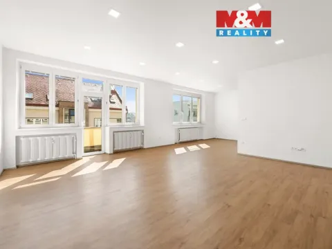 Prodej bytu 3+kk, Hradec Králové, Resslova, 92 m2