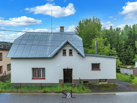 Prodej rodinného domu, Loužnice, 122 m2