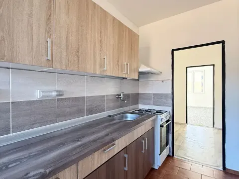 Pronájem bytu 2+1, Chomutov, 17. listopadu, 60 m2