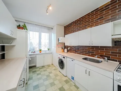 Prodej bytu 3+1, Ostrava, Mojmírovců, 67 m2