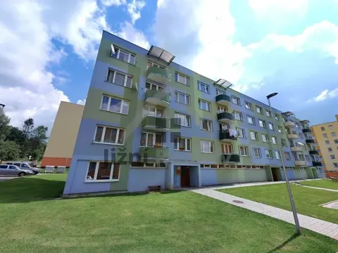 Prodej bytu 3+1, Volary, Sídl. Míru, 69 m2