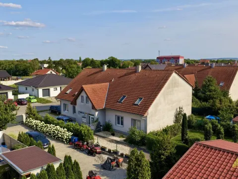 Prodej bytu 3+1, Hevlín, 87 m2