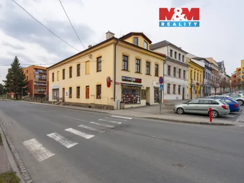 Prodej činžovního domu, Vítkov, náměstí Jana Zajíce, 580 m2