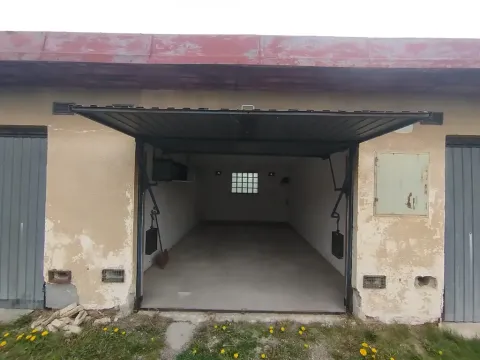 Pronájem garáže, Mikulovice, V Zahradách, 22 m2