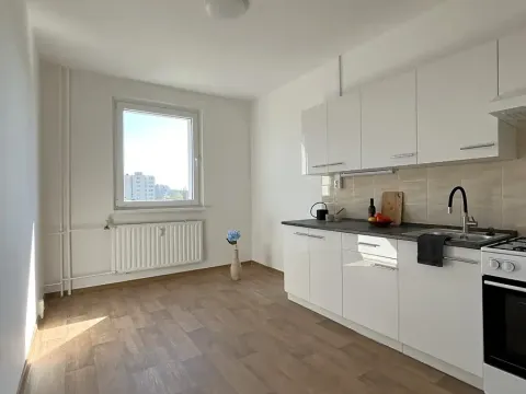 Pronájem bytu 3+1, Česká Lípa, Okružní, 58 m2