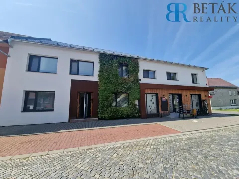 Prodej činžovního domu, Radslavice, Na Návsi, 670 m2