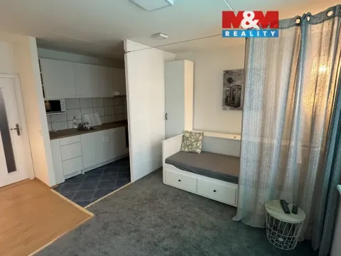 Pronájem bytu 1+kk, Brno - Židenice, Bořetická, 32 m2