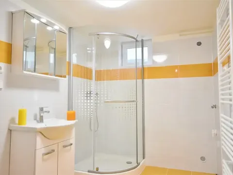 Pronájem bytu 1+1, Brno, Dykova, 39 m2