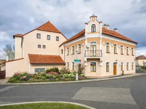 Prodej ubytování, Mělník, Českolipská, 418 m2