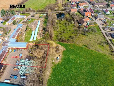 Prodej komerčního pozemku, Roblín, 2000 m2