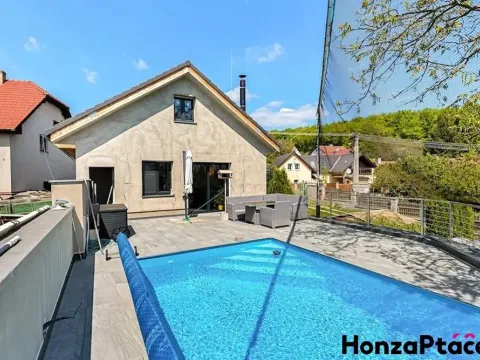 Prodej rodinného domu, Černé Voděrady, Černokostelecká, 159 m2