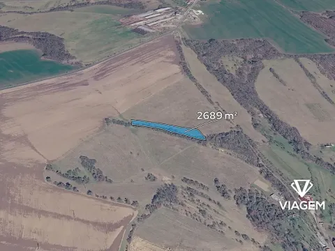 Prodej podílu pole, Dobrkovice, 1680 m2