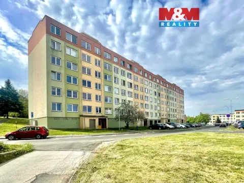 Pronájem bytu 2+kk, Teplice, Doubravická, 36 m2