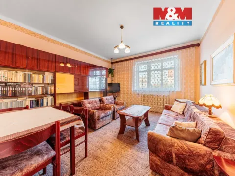 Prodej bytu 3+1, Karlovy Vary, Závodu míru, 59 m2