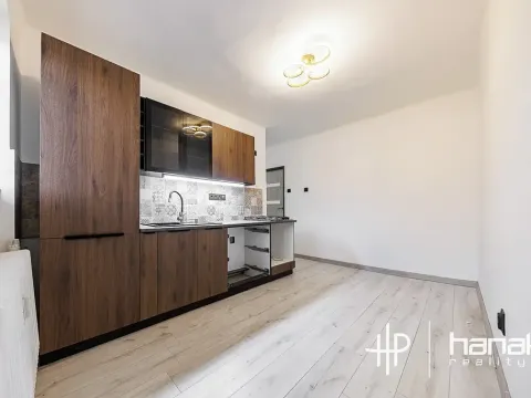 Pronájem bytu 2+1, Břidličná, 1. máje, 54 m2
