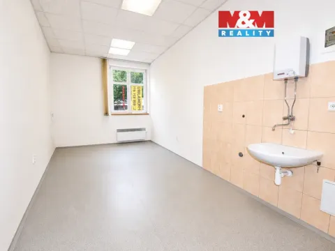 Pronájem obchodního prostoru, Jičín - Valdické Předměstí, Tylova, 18 m2