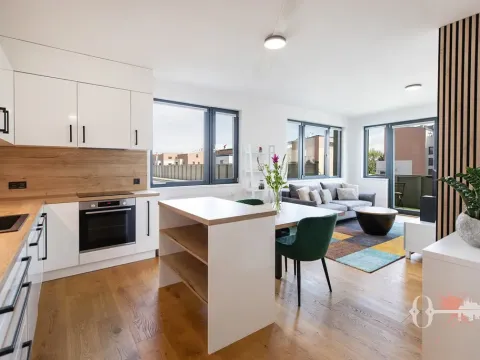 Prodej bytu 2+kk, Horoměřice, Karla IV., 55 m2