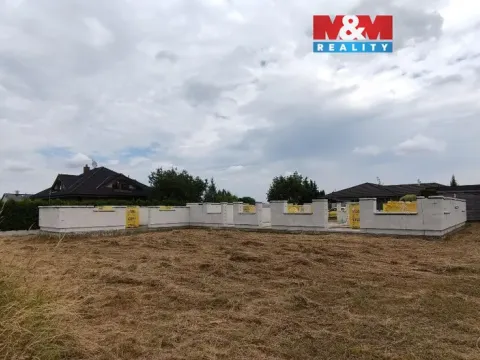 Prodej pozemku pro bydlení, Křenice, 1173 m2
