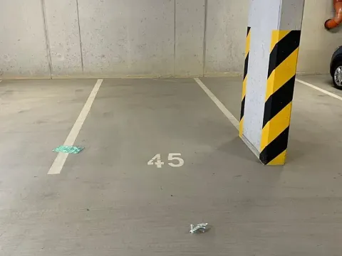 Pronájem garážového stání, Olomouc, Aloise Rašína, 13 m2