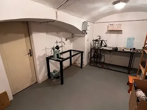 Pronájem výrobních prostor, Praha - Nusle, Oldřichova, 16 m2