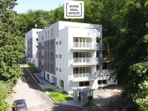 Prodej obchodního prostoru, Karlovy Vary, Šumavská, 78 m2