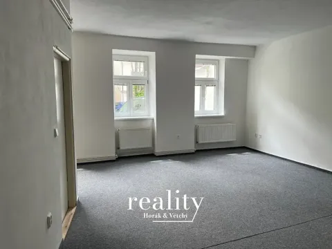 Pronájem bytu 1+kk, Jihlava, Havířská, 55 m2