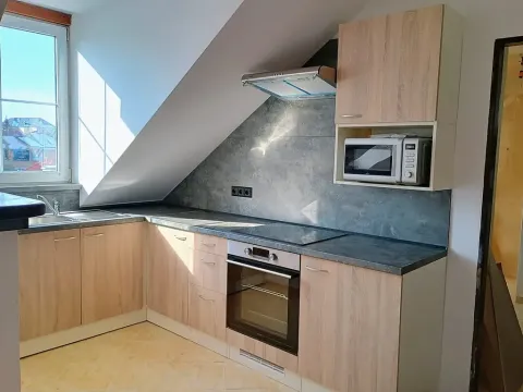 Pronájem bytu 2+kk, Praha - Čakovice, Cukrovarská, 54 m2