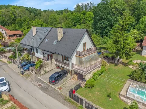 Prodej rodinného domu, Vysoká nad Labem, 280 m2