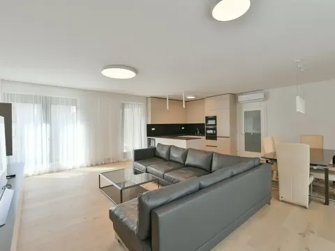 Pronájem bytu 3+kk, Praha - Michle, Michelská, 115 m2
