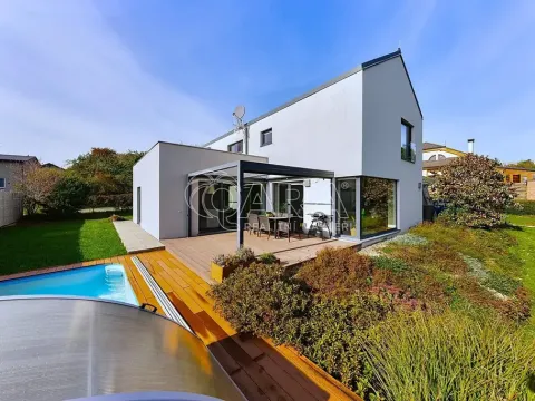 Prodej rodinného domu, Velké Popovice, U Školky, 190 m2