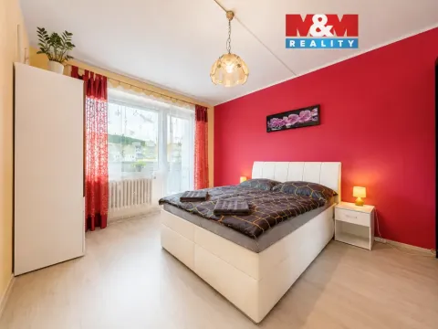 Prodej bytu 2+1, Karlovy Vary - Drahovice, Úvalská, 58 m2