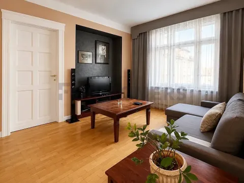 Pronájem bytu 3+1, Praha - Žižkov, Čajkovského, 73 m2