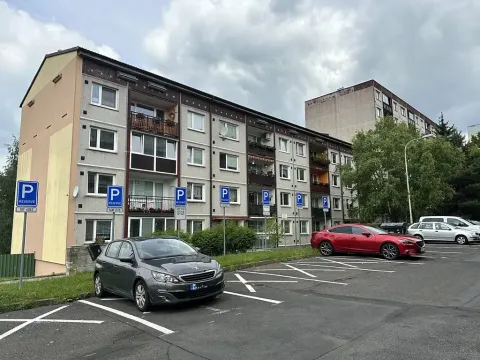 Prodej bytu 3+1, Děčín, Čsl. partyzánů, 75 m2