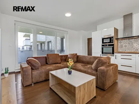 Prodej bytu 4+kk, Praha - Dolní Měcholupy, Kryšpínova, 107 m2
