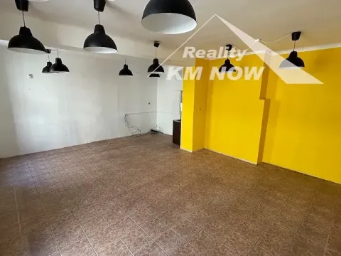 Pronájem obchodního prostoru, Kroměříž, Šafaříkova, 38 m2