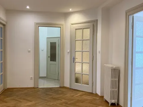 Pronájem bytu 3+1, Praha - Bubeneč, Čs. armády, 113 m2