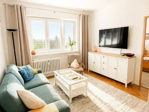 Prodej bytu 3+1, Hodonín, Cihlářská čtvrť, 73 m2